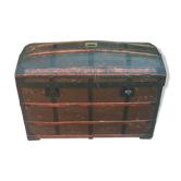 Vintage bulging trunk