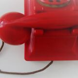 Red houet phone