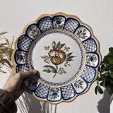 Decorative wall flower plate