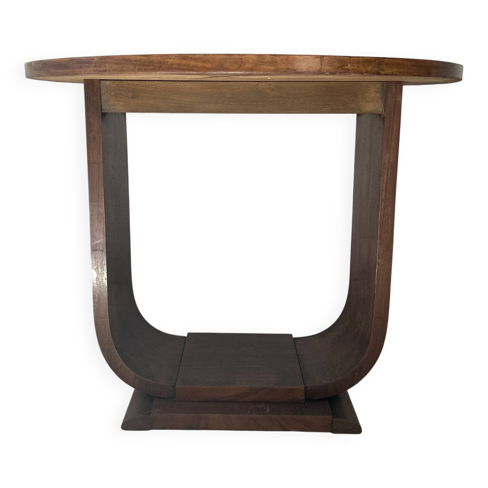 Round coffee table