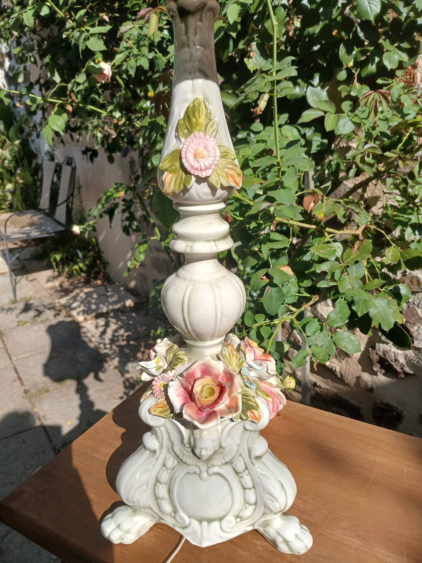 Antique lamp in Italian ceramic