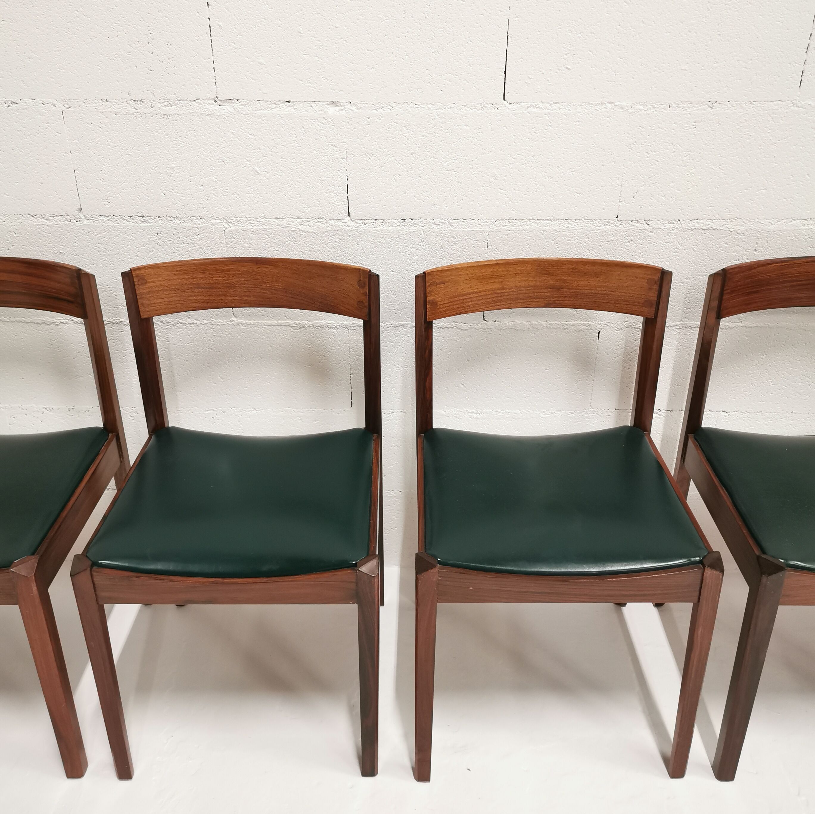 Set of 6 italian rosewood chairs, gessef, 1960