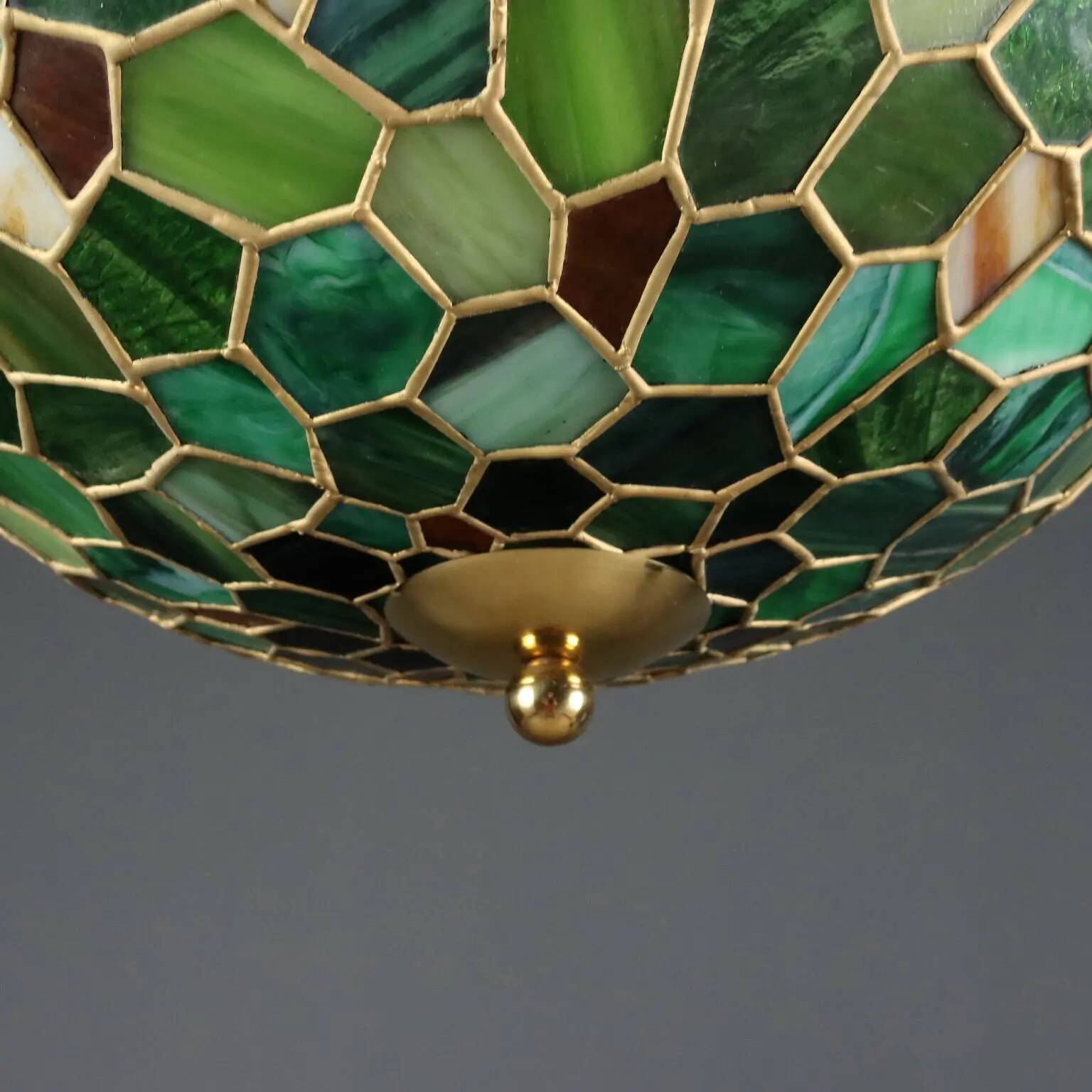 Lustre ancien style Tiffany en laiton et verre, Italie, XXe siècle