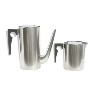 Cafetière et pot a lait Stelton d'Arne Jacobsen