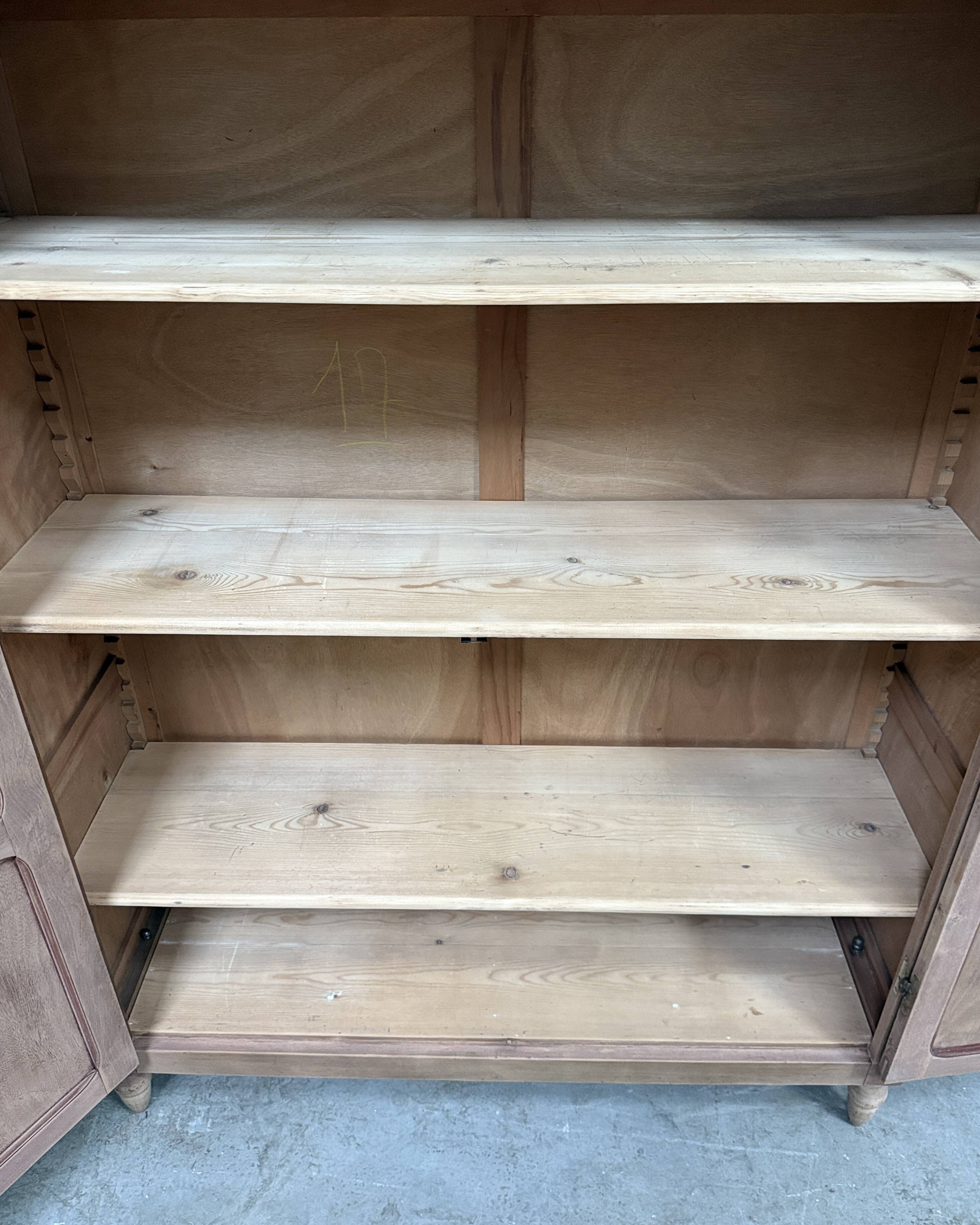 Armoire vitrée vintage (rénovée)