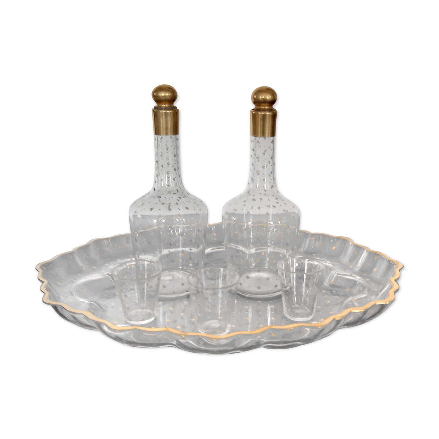 tray carafes and glasses