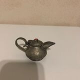 Small decorative teapot tin