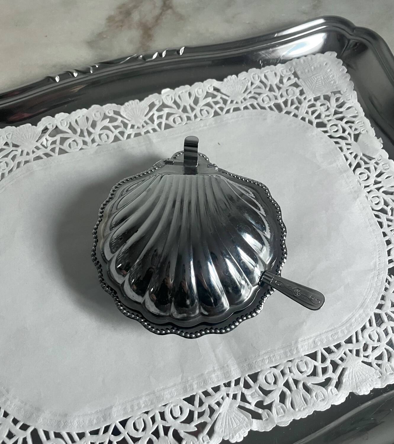 Seashell butter dish