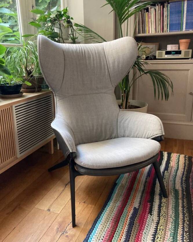 Bicolour armchair P22 Cassina designed by Patrick Norguet