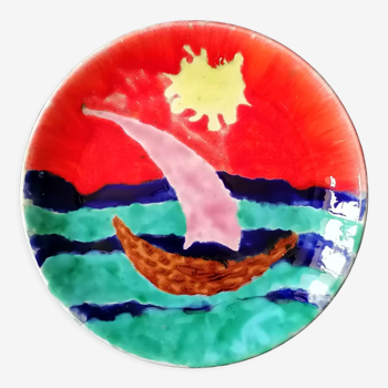 Enamelled plate ceramic creation