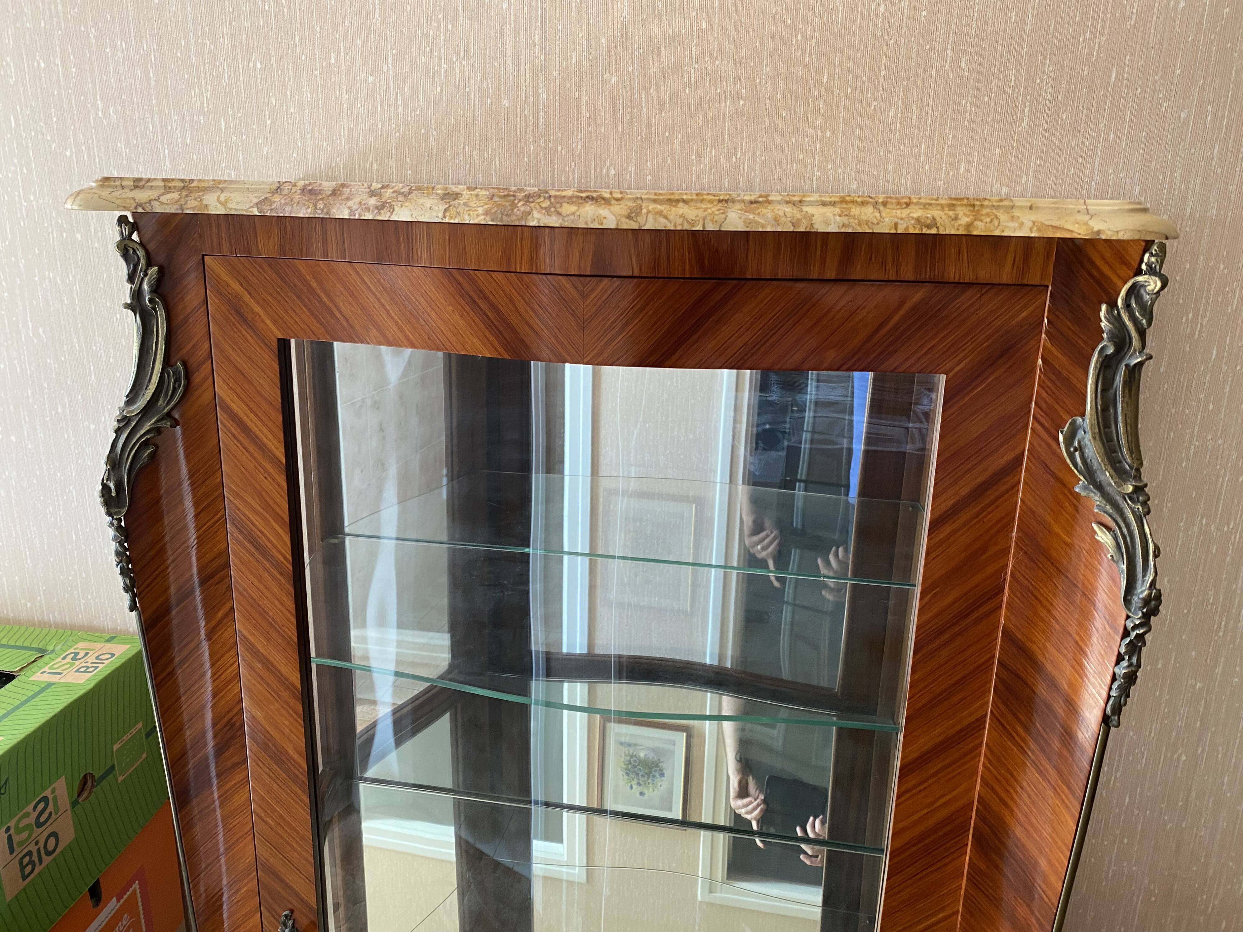 Silversmith showcase Louis XV style marquetry rosewood top marble