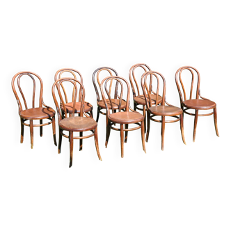 Thonet chairs n°18