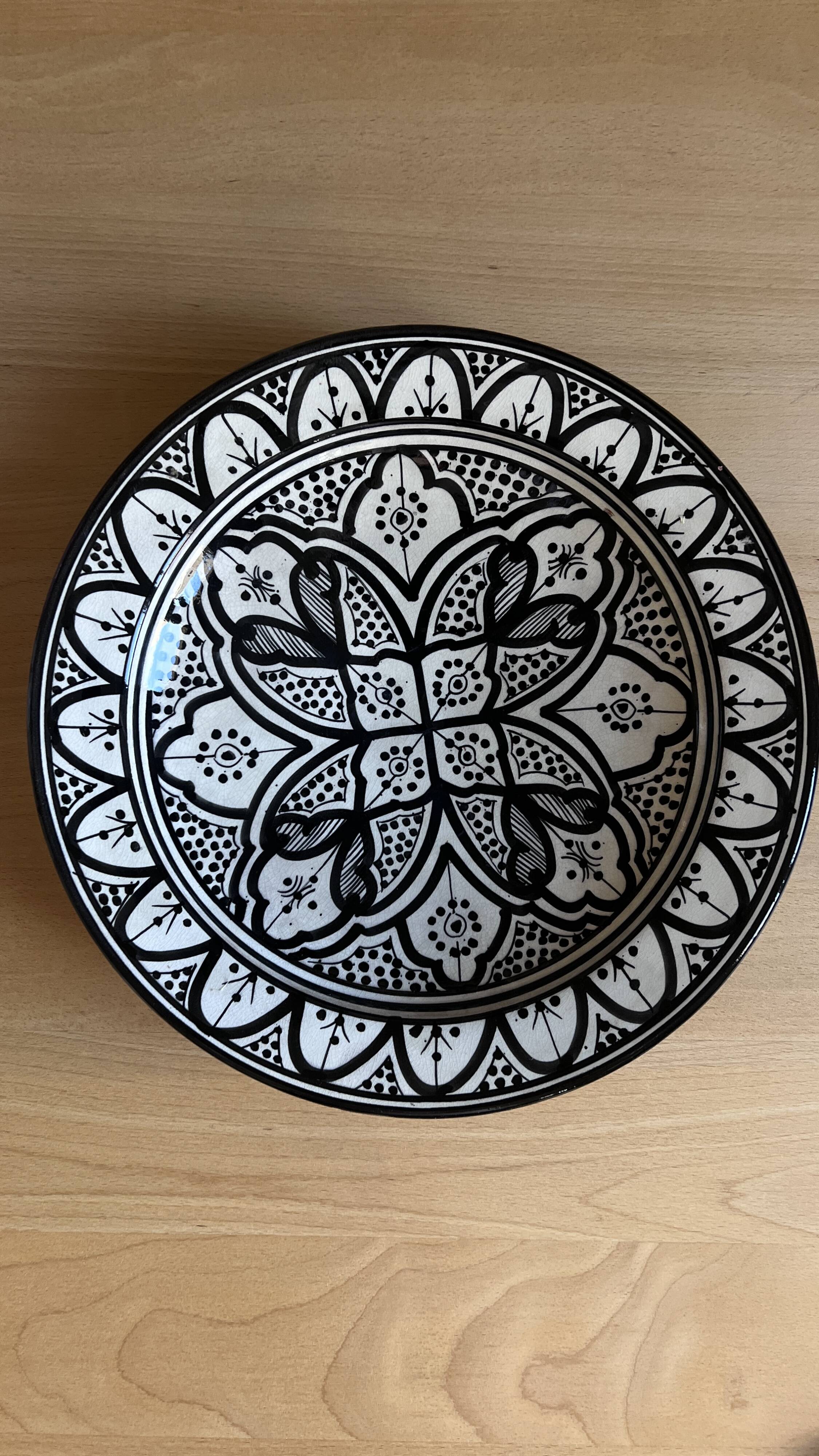 Large Moroccan dish