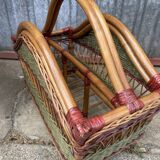 Door vintage rattan magazines