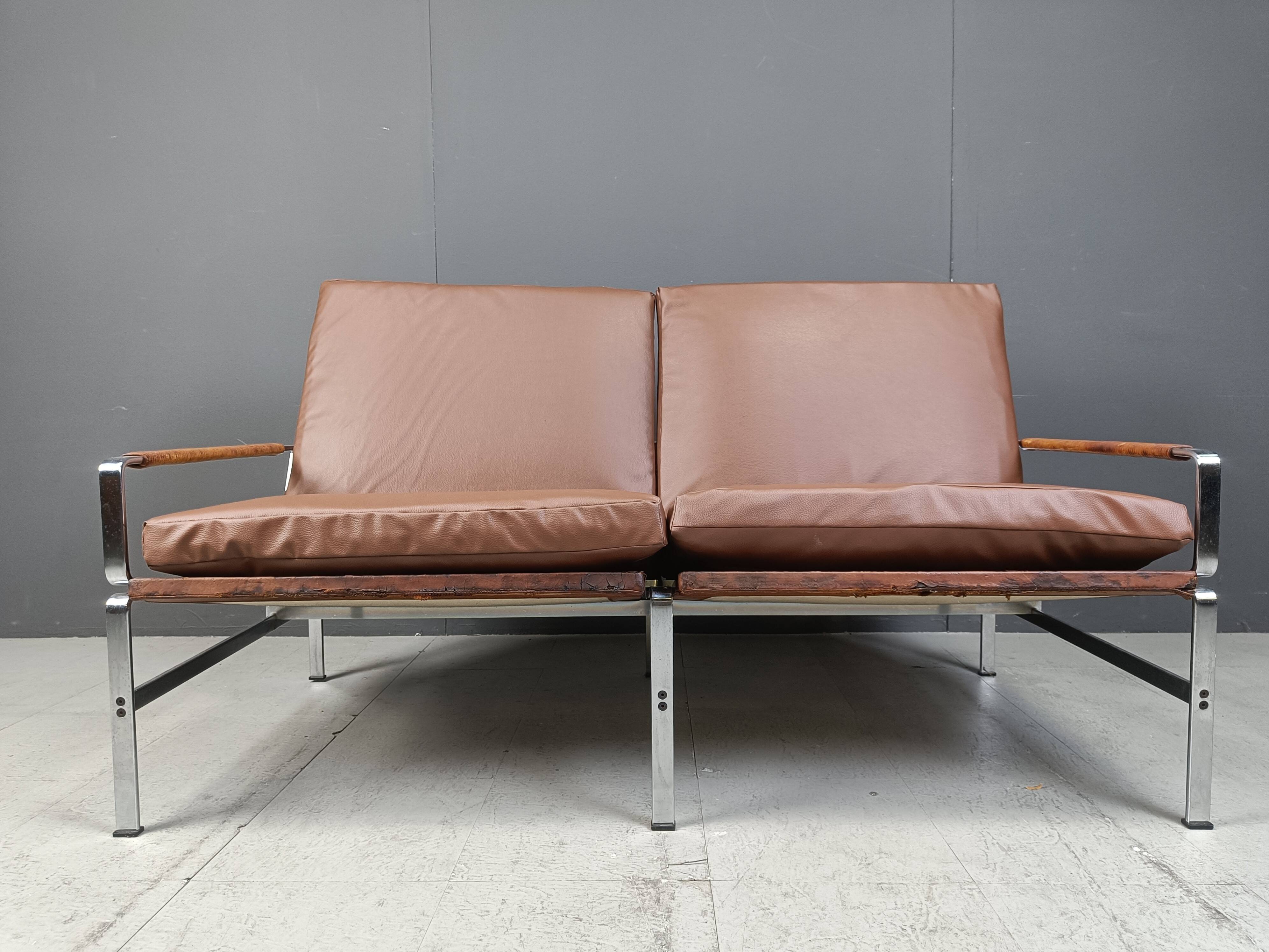 Canapé FK 6720 par Fabricius & Kastholm pour Kill International, Danemark 1960