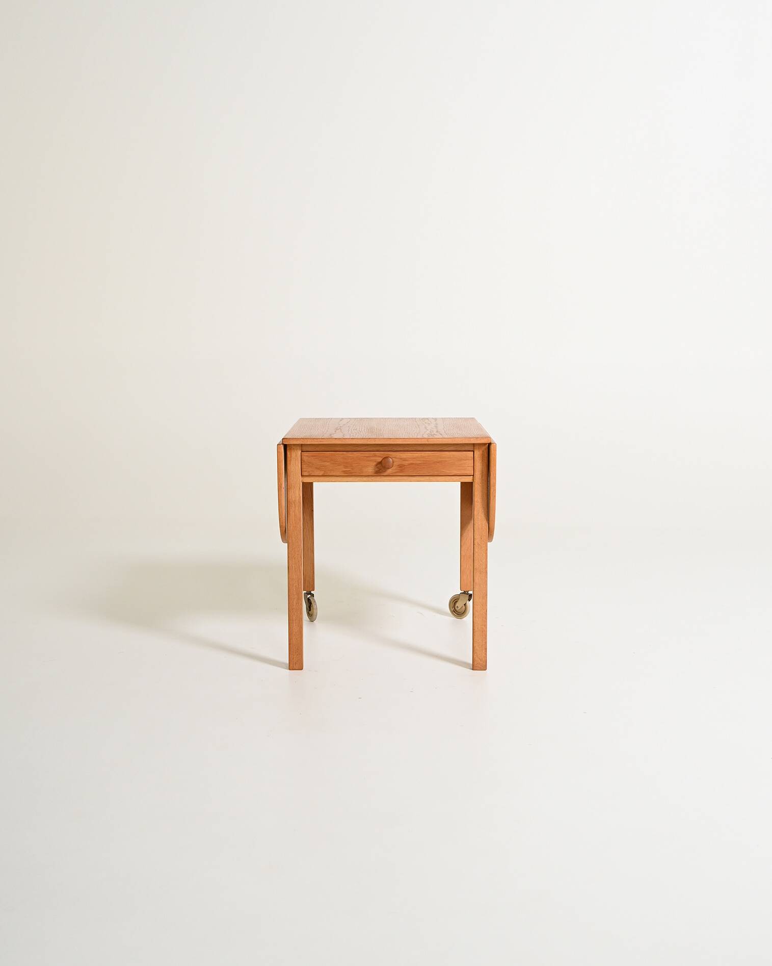 "Trissan" drop-leaf table by Sven Engström & Gunnar Myrstrand for Tingström