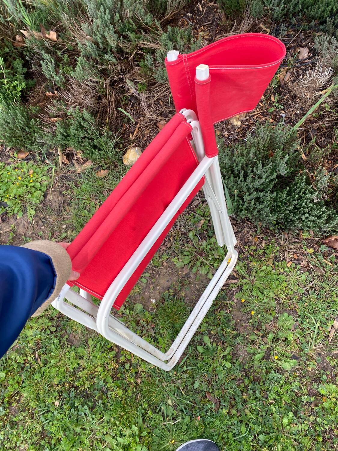Vintage red folding chair
