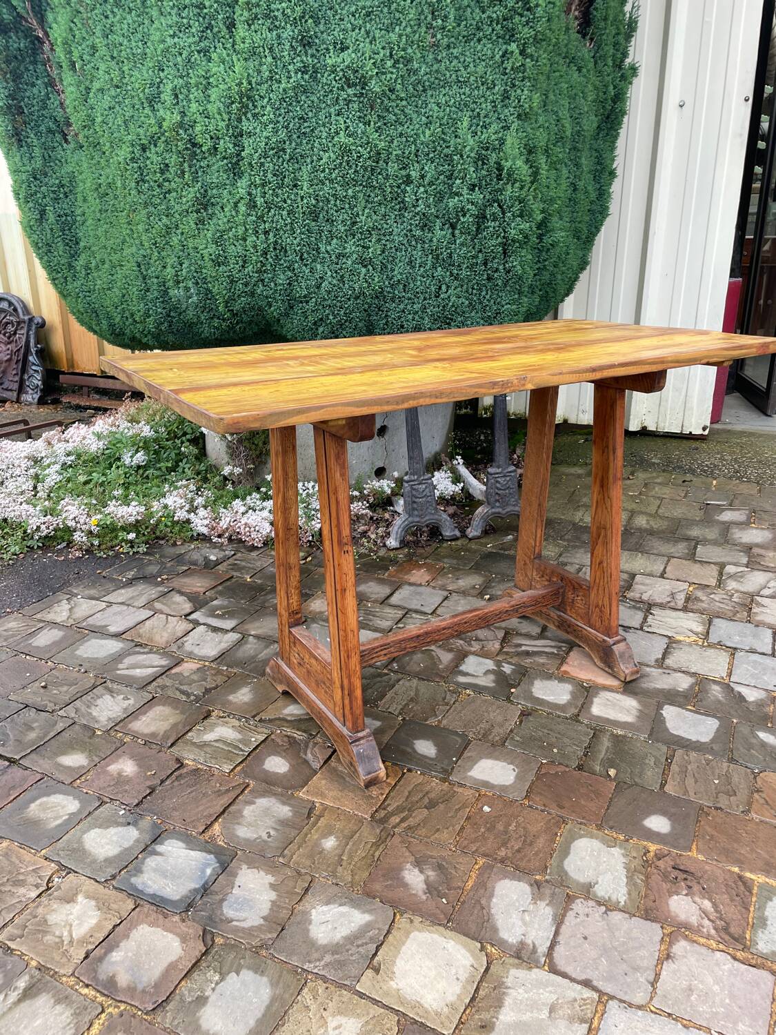 Table de bistrot bois vintage