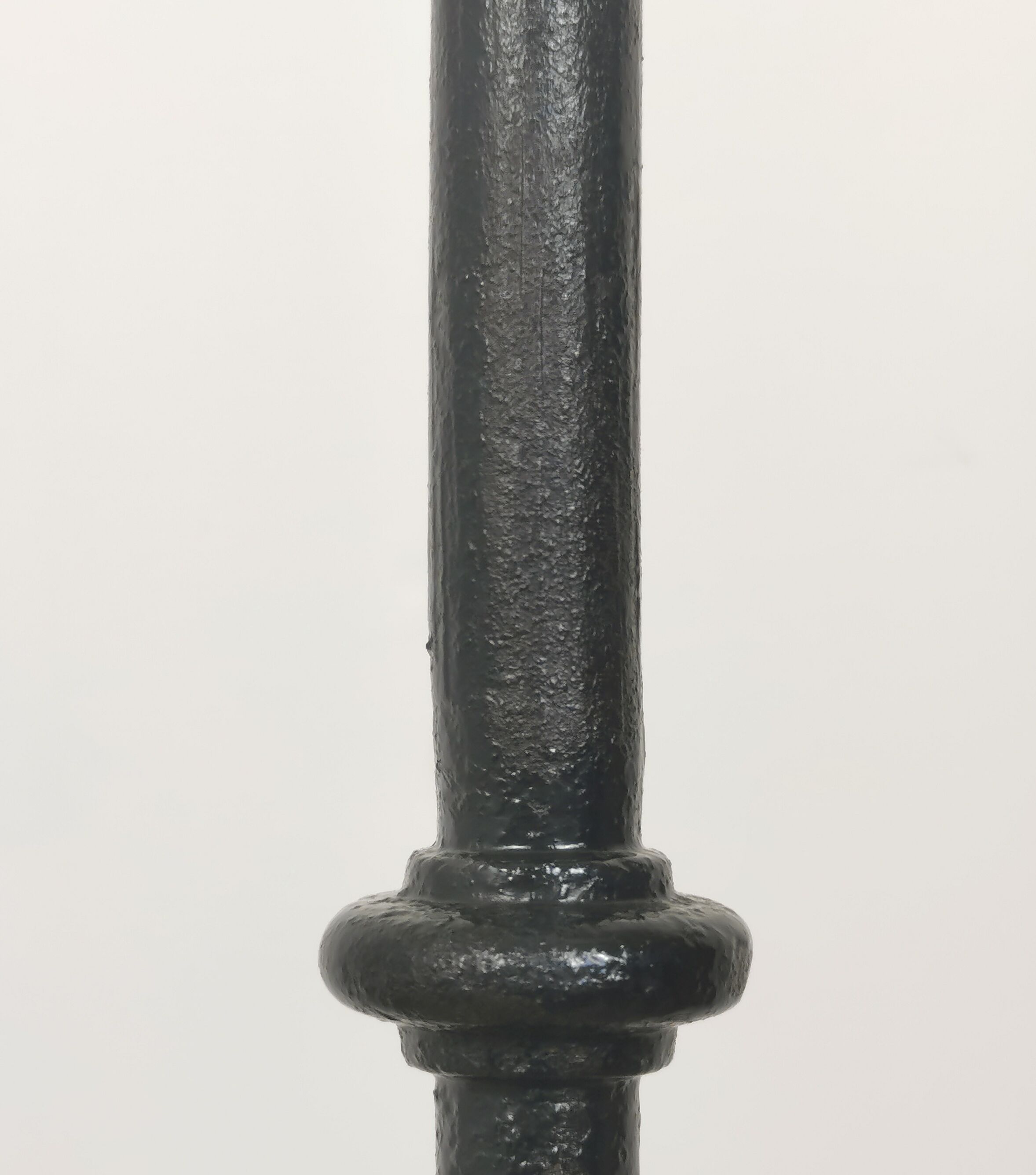 Wrought iron candle holder 139cm