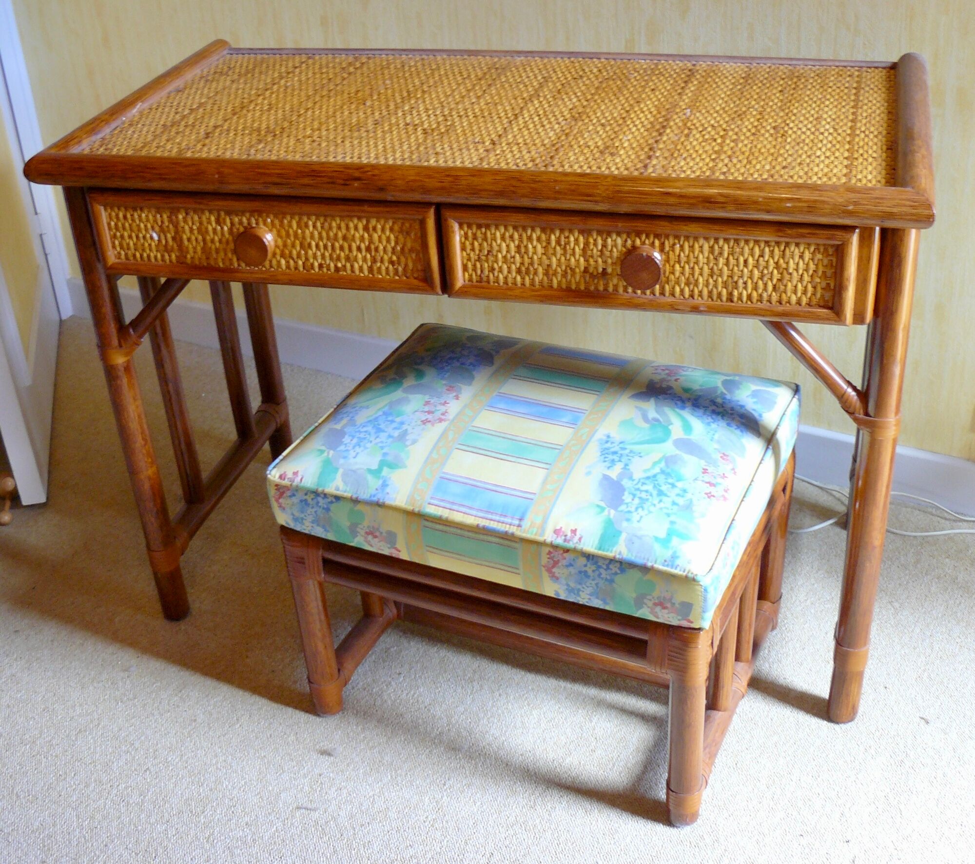 Dressing table and its bamboo and rattan seat Roche Bobois Maugrion vintage 1970-80