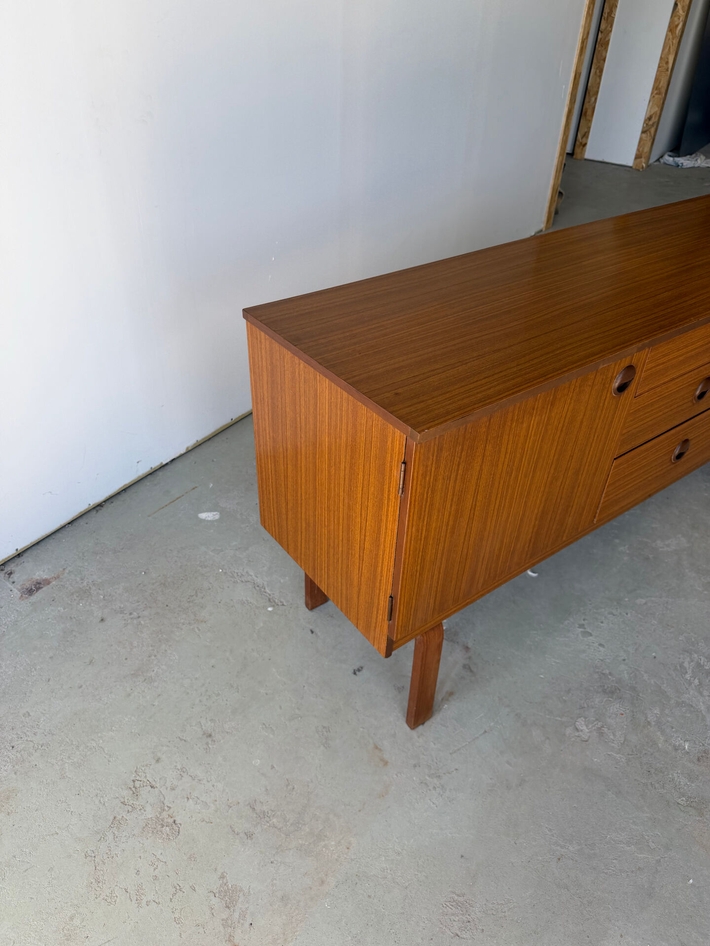 Teak sideboard with Scandinavian design by Schreiber from the 1970s.