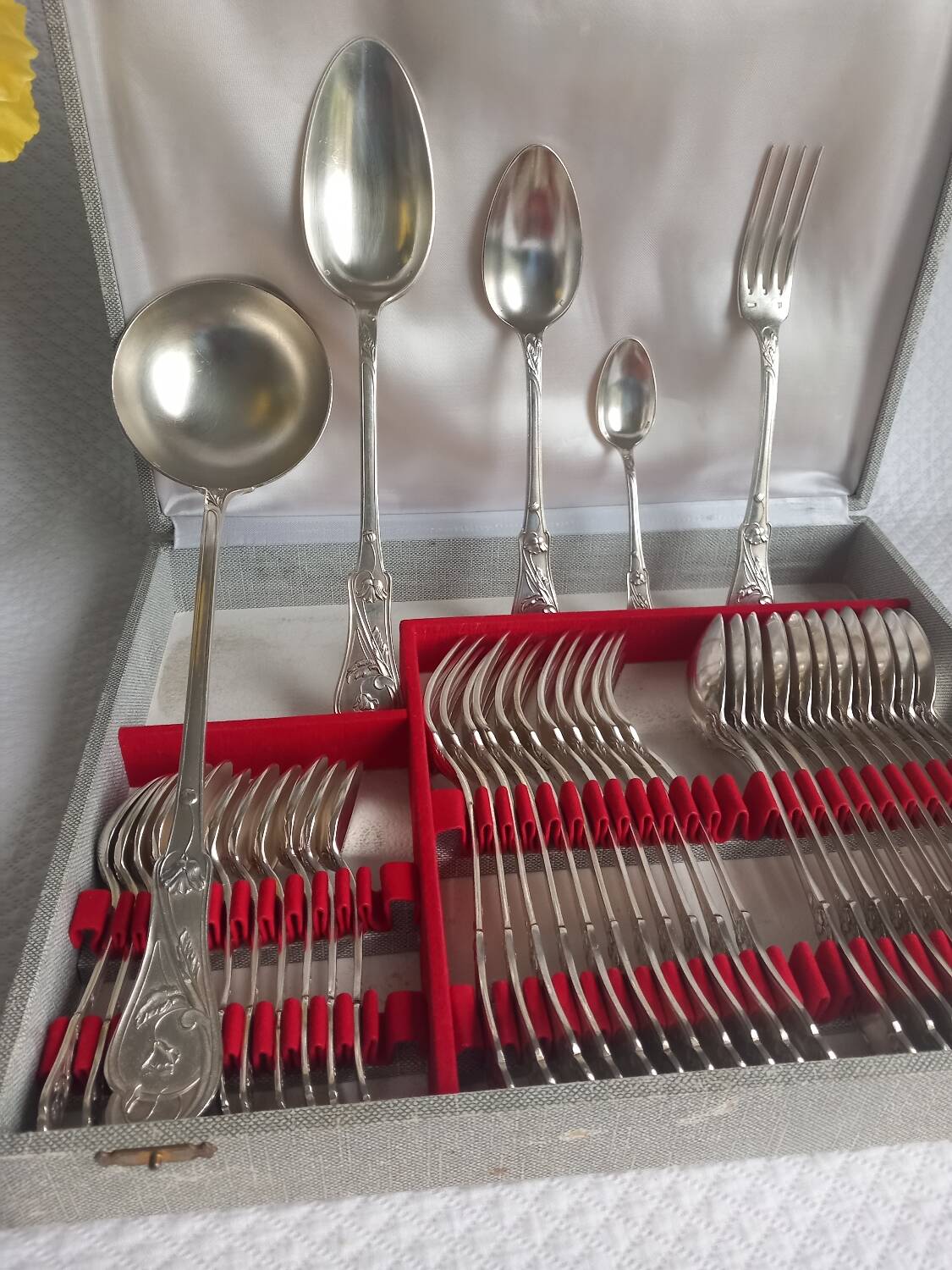 Art Nouveau cutlery set by Armand Frénais, late 19th century, silver-plated metal.