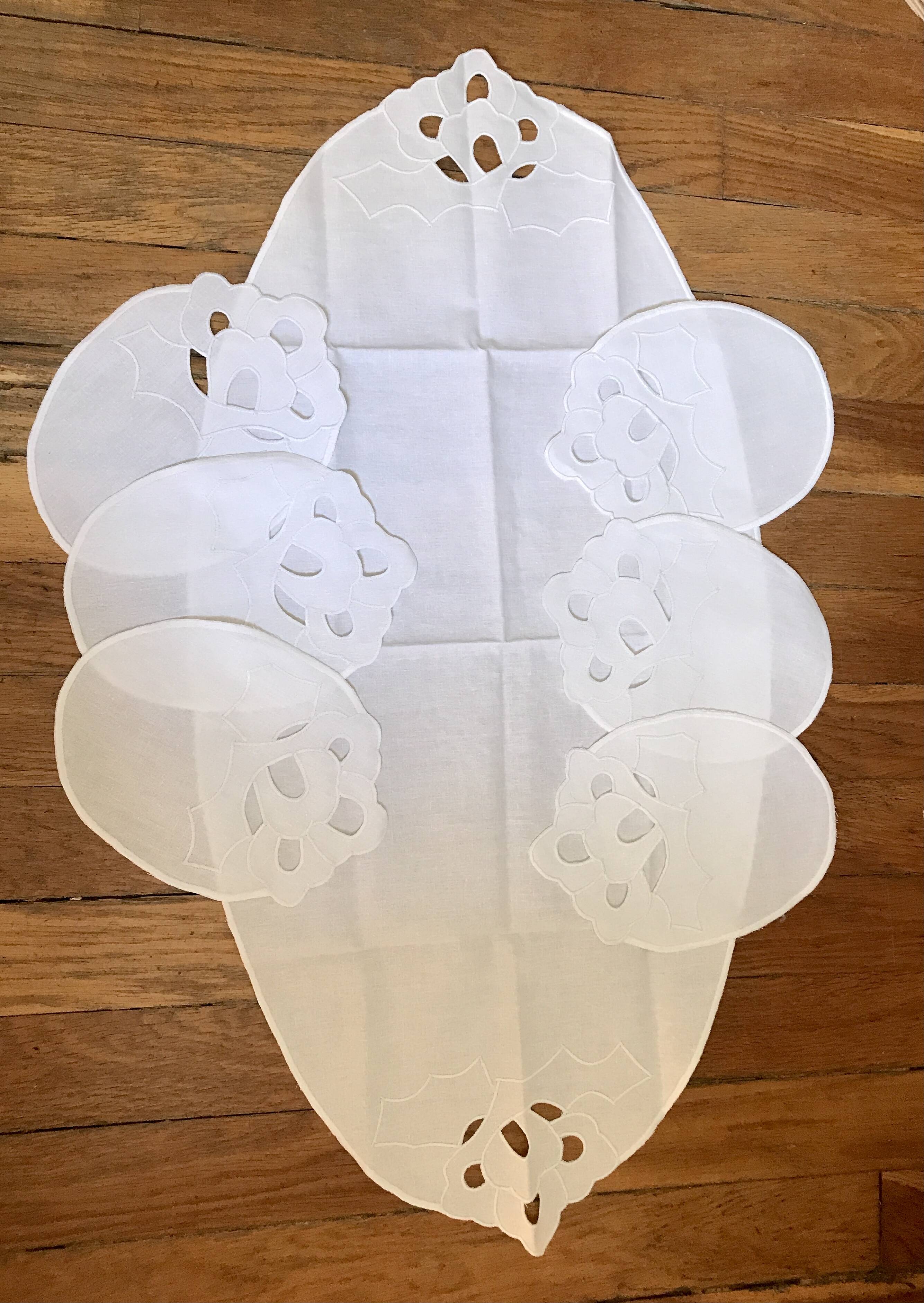 Center table and its old placemats