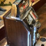 Jennings slot machine at Indian head