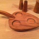 Servant salt pepper and mustard in olive wood, salt shaker