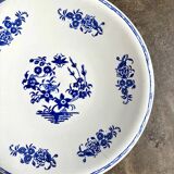 St Amand round hollow dish in blue earthenware