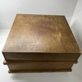 20th century horse racing counter game
