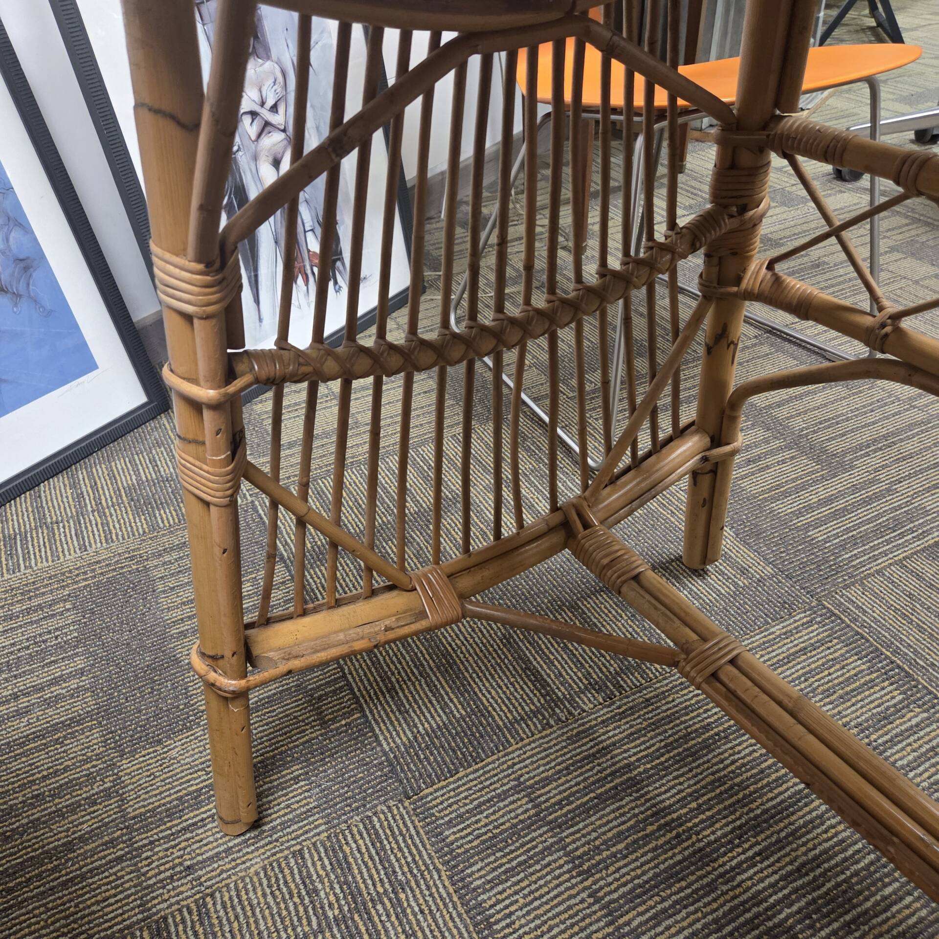 Rattan desk – Circa 1960-1970
