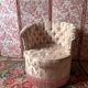 Paire de fauteuils cabriolets vintage années 70 style Hollywood Regency rose satinée