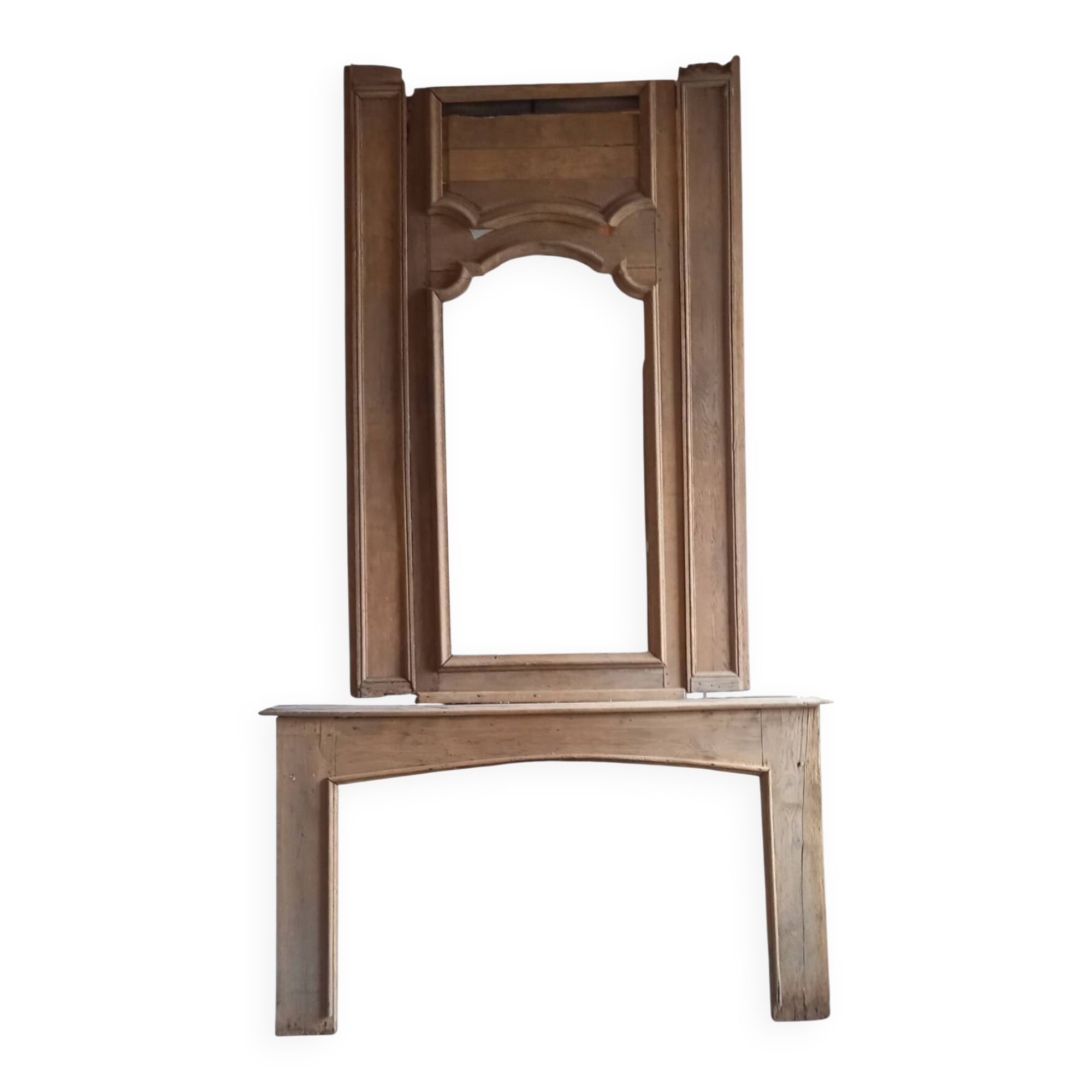 Cheminée et trumeau de château XVIIIe en chêne