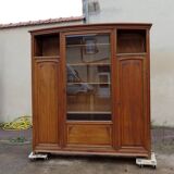 Art Nouveau display bookcase in walnut, circa 1910