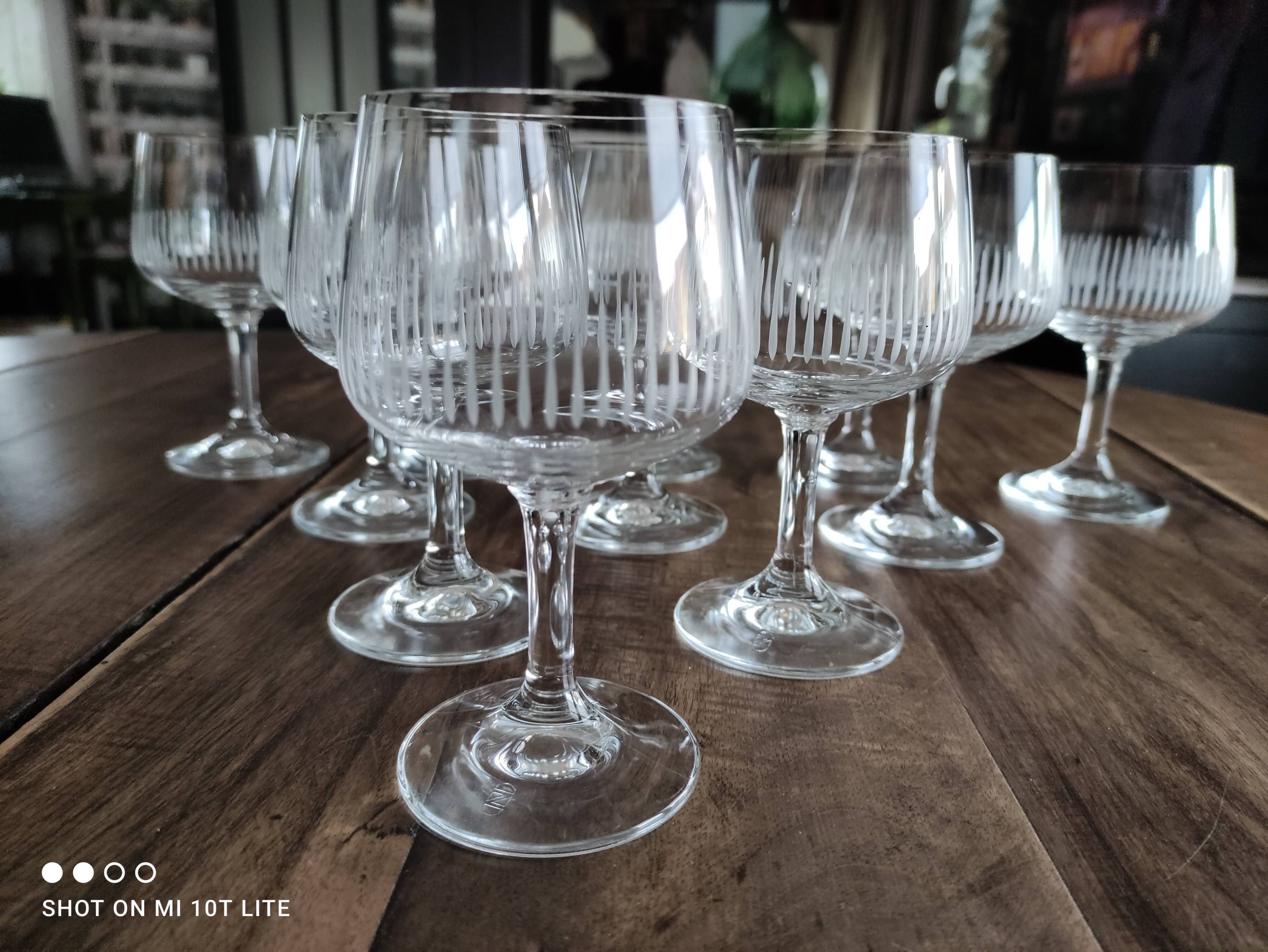 Set of 11 old wine glasses shaped chiseled crystal balloons