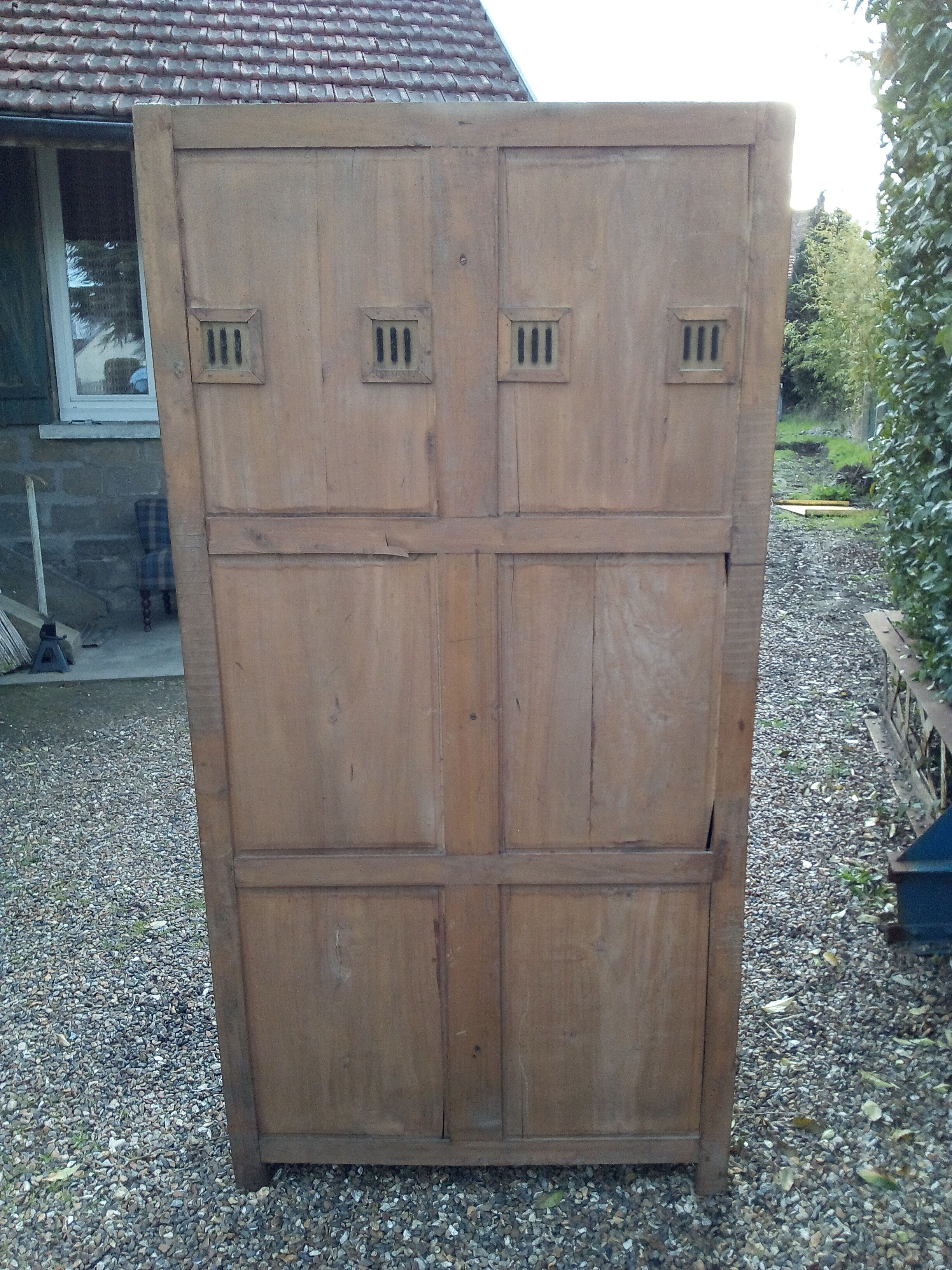 Vestaire double en bois