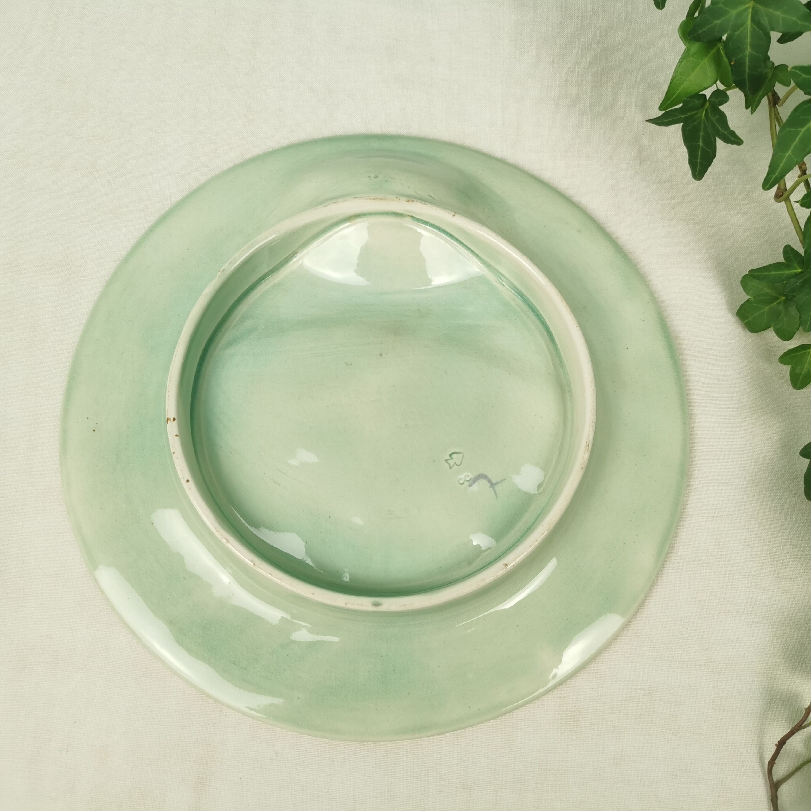 Creil and Montereau asparagus plates