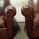 Club armchairs with straight backrest
