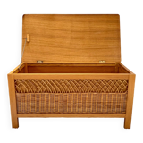 Rattan chest bench for children
