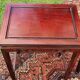 Table Chinese trundle made of rosewood.