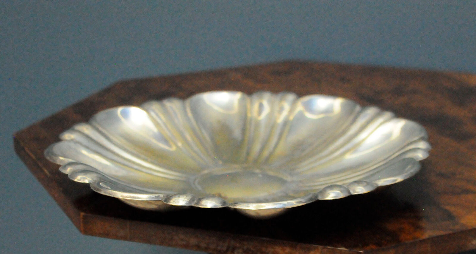 Silver metal fruit plate