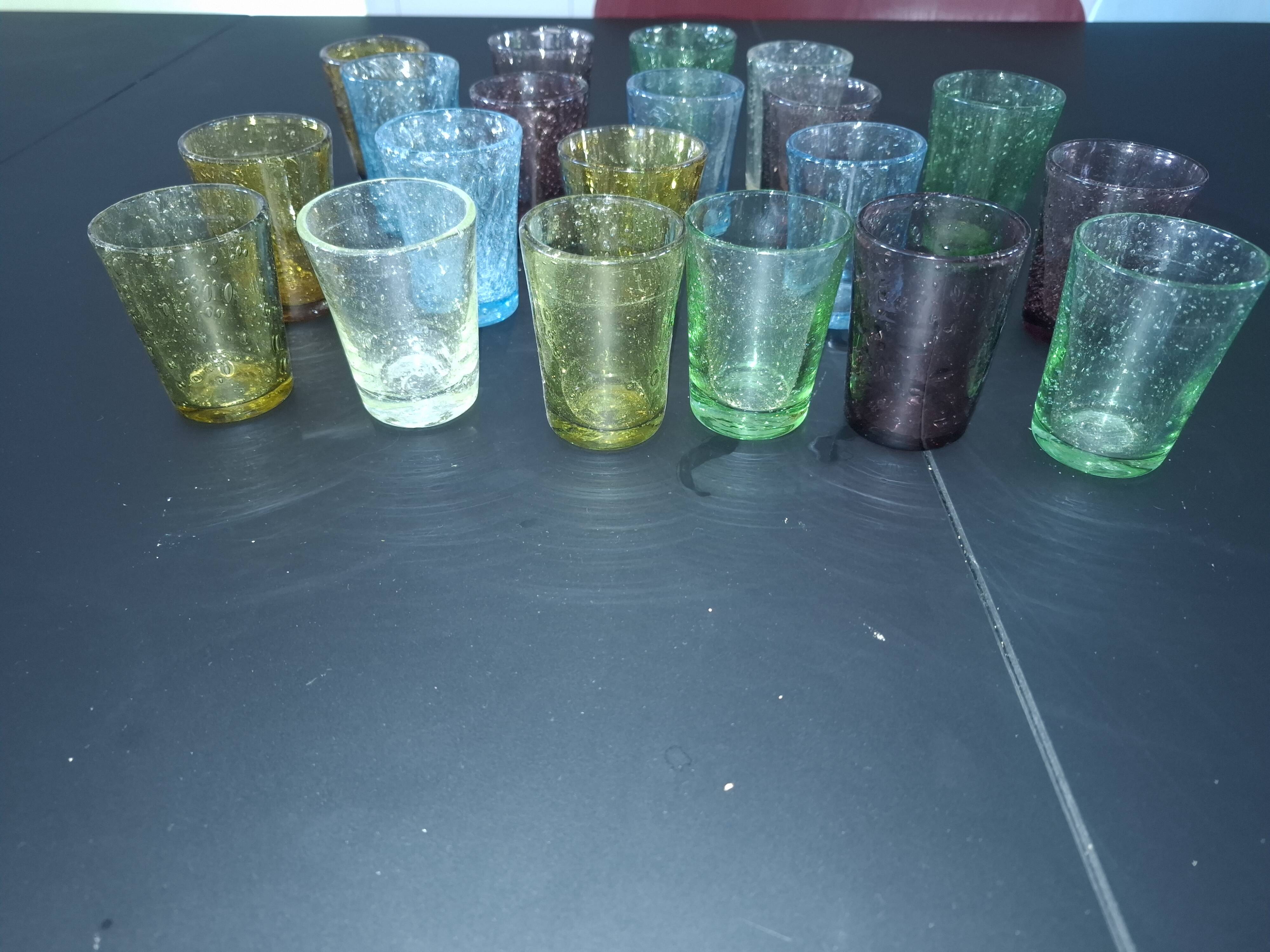 20 verres biot en verre souffle