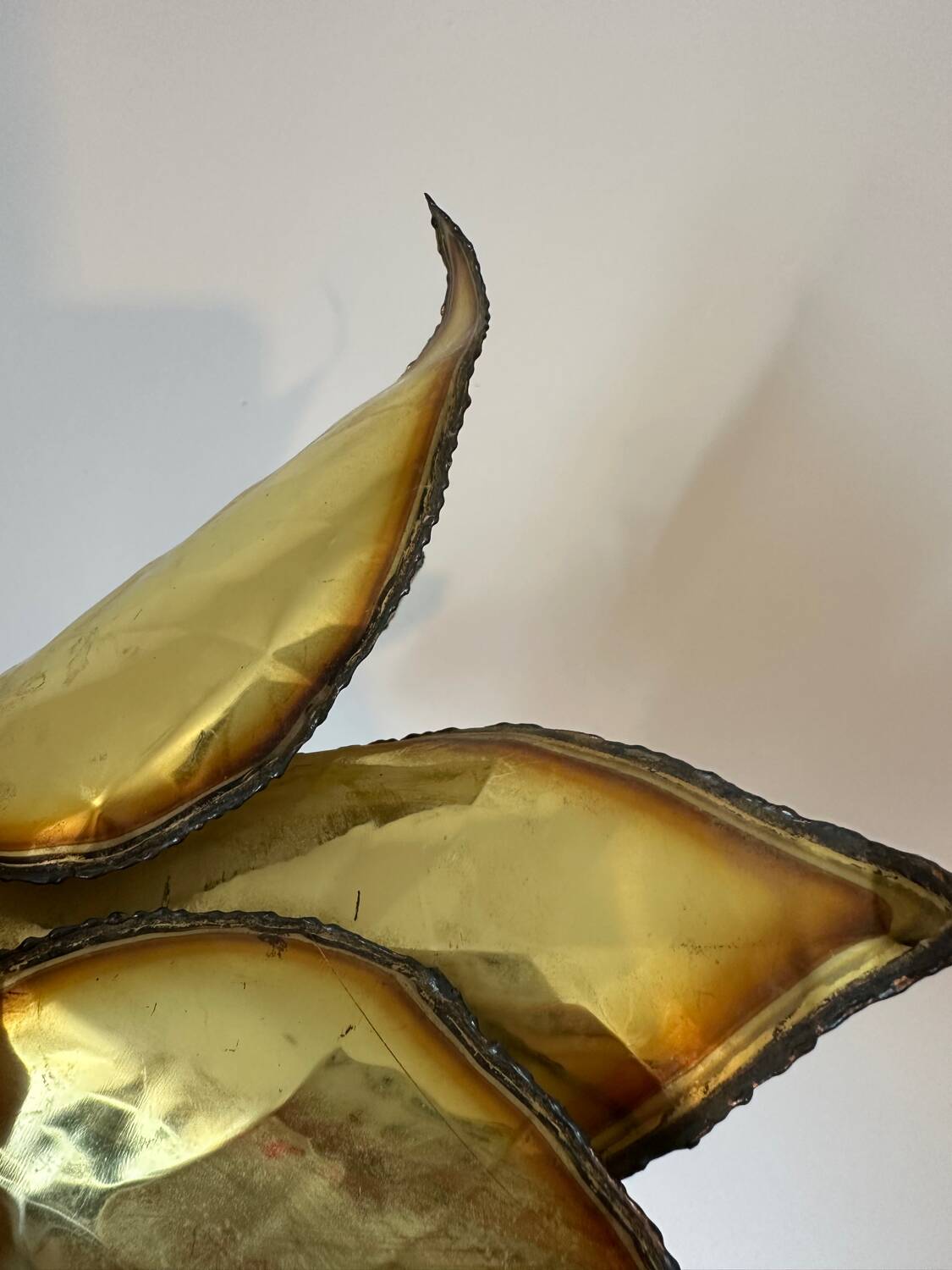 Copper-plated brass flower wall light