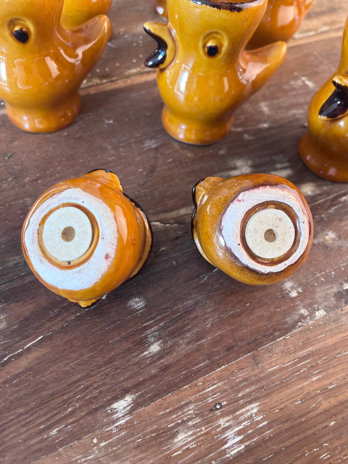 6 egg cups and 2 salt cellars from the 50s