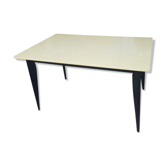 Table en formica