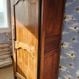 Bonnetière (armoire une porte) Louis XV en merisier, du XVIIIe siècle