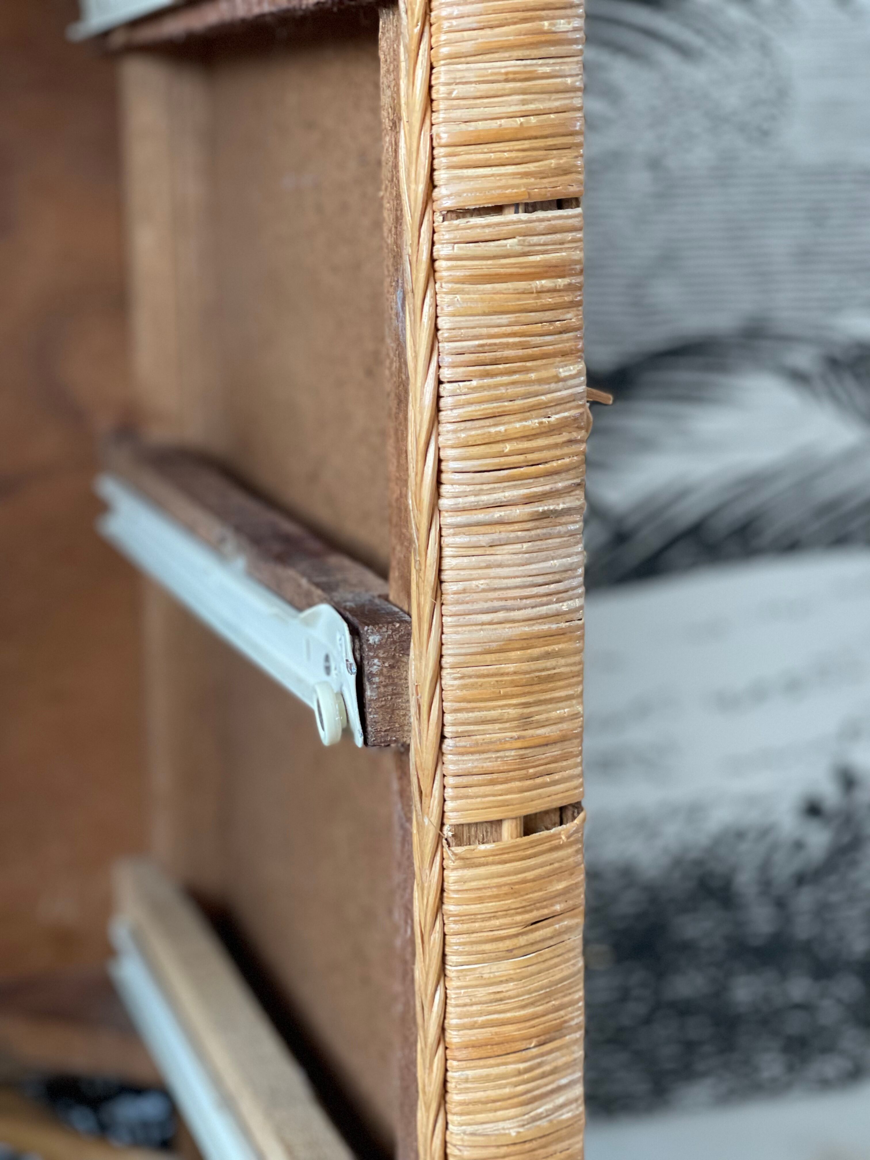 Commode vintage en rotin