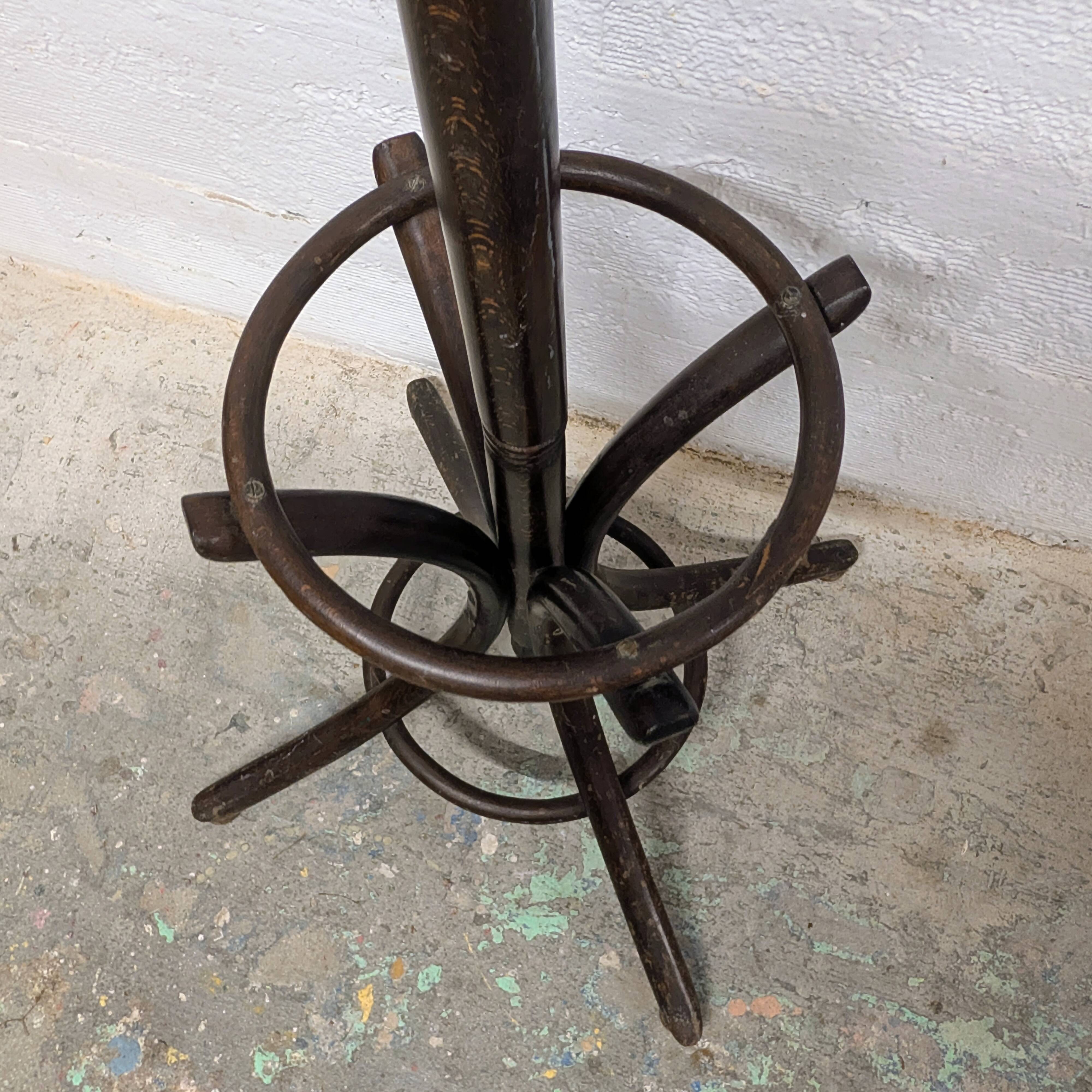 Bentwood bistro parrot coat rack