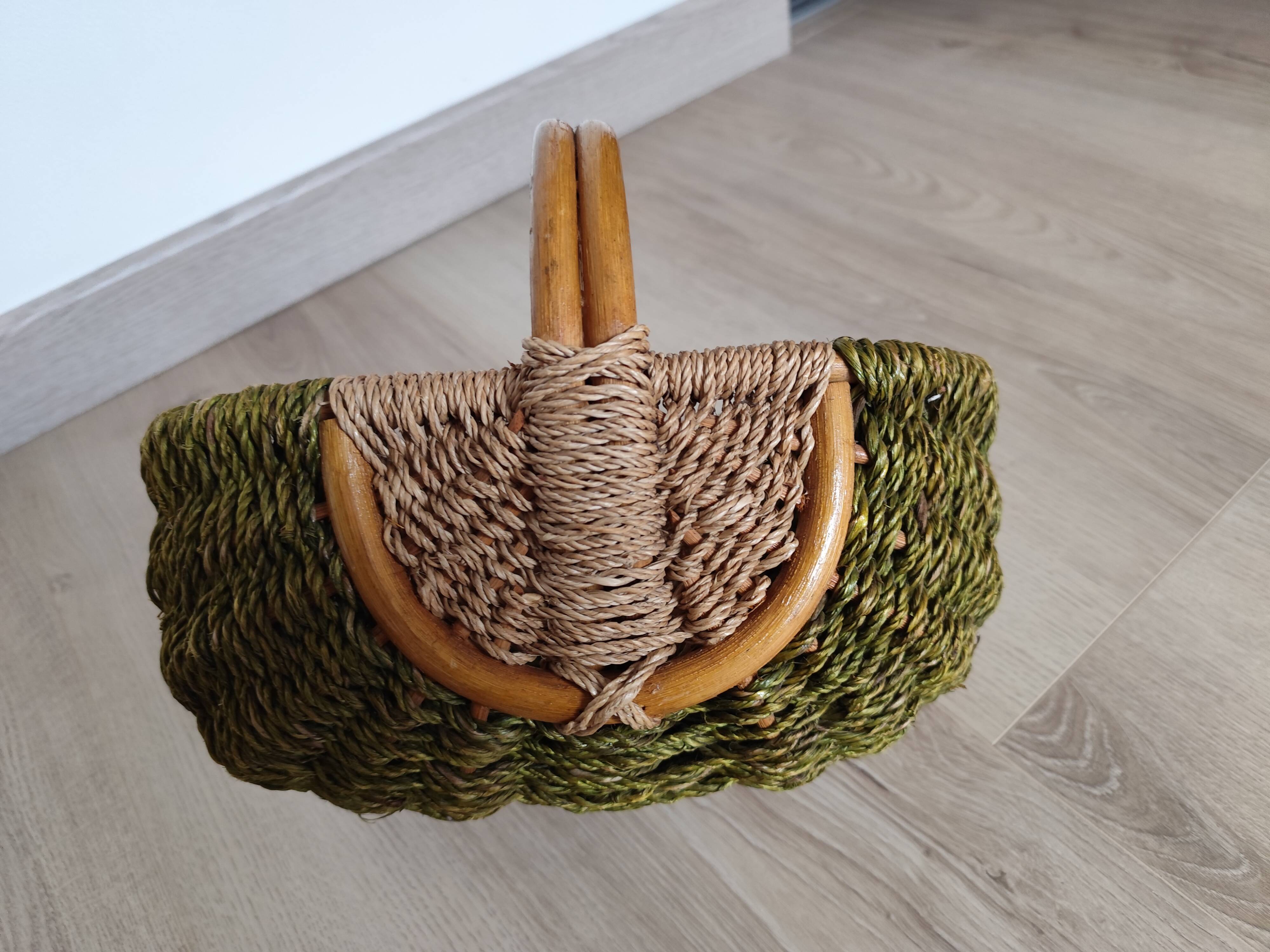 Vintage rattan & bamboo basket, 29 cm